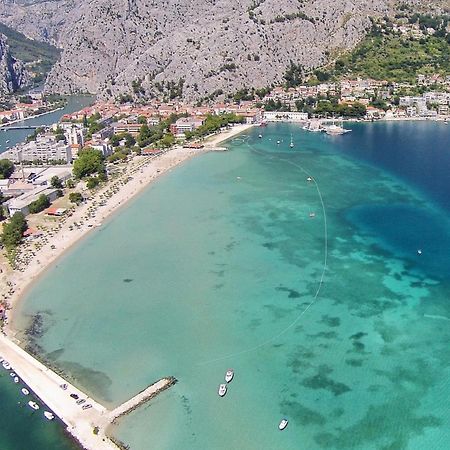 Apartments By The Sea Omis - 15485 Exterior foto
